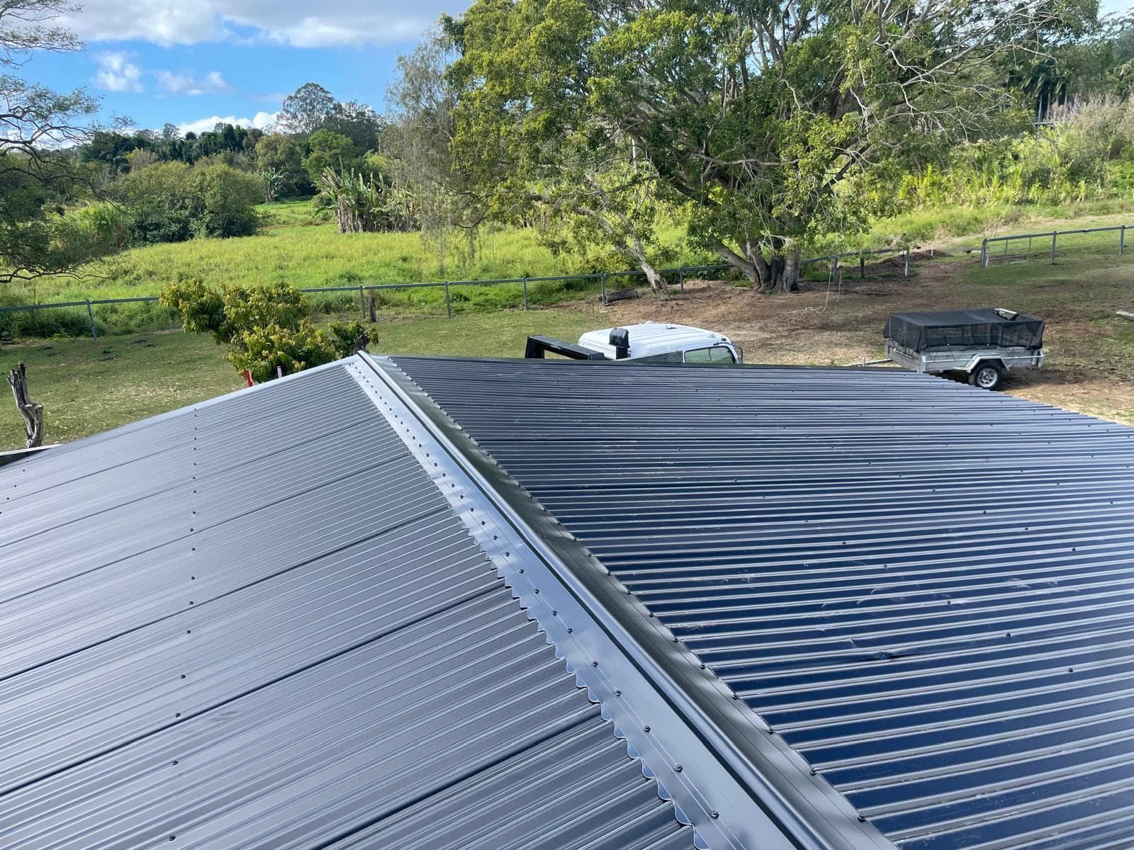 New Colorbond metal roof after asbestos removal in Mudgeeraba Gold Coast - professional roofing by CBMR roofers near me