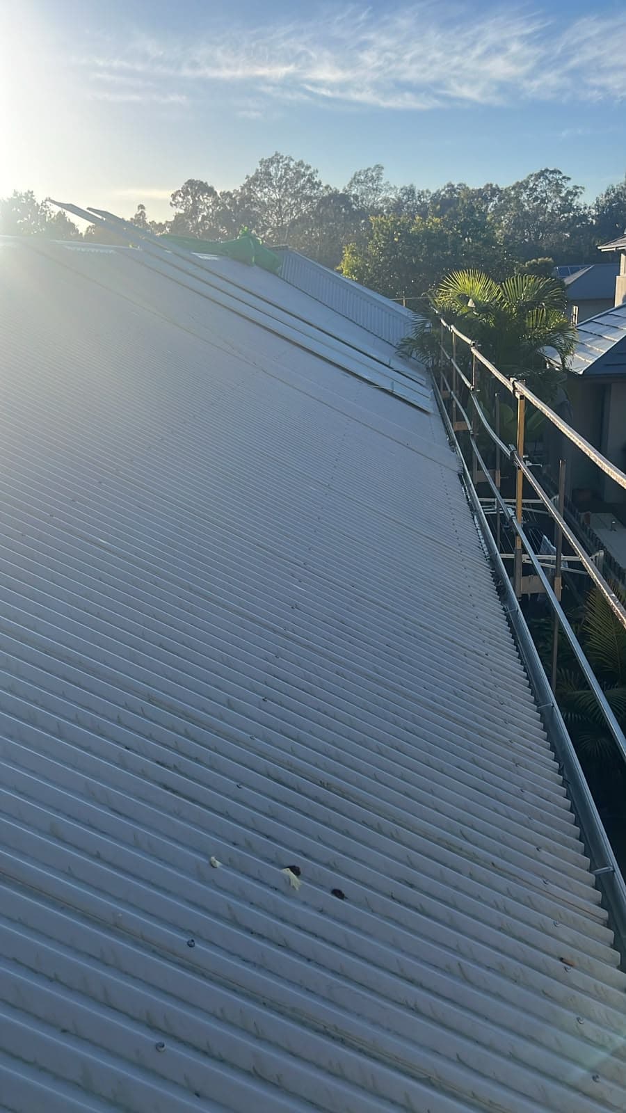 New corrugated Colorbond roof sheeting installed on a Wakerley home by CBMR